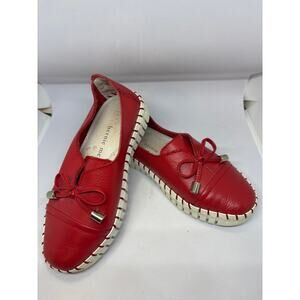 Bernie Mev Girls Red Leather TWK50 Loafer Slip On Bow Shoes Size 28 EU